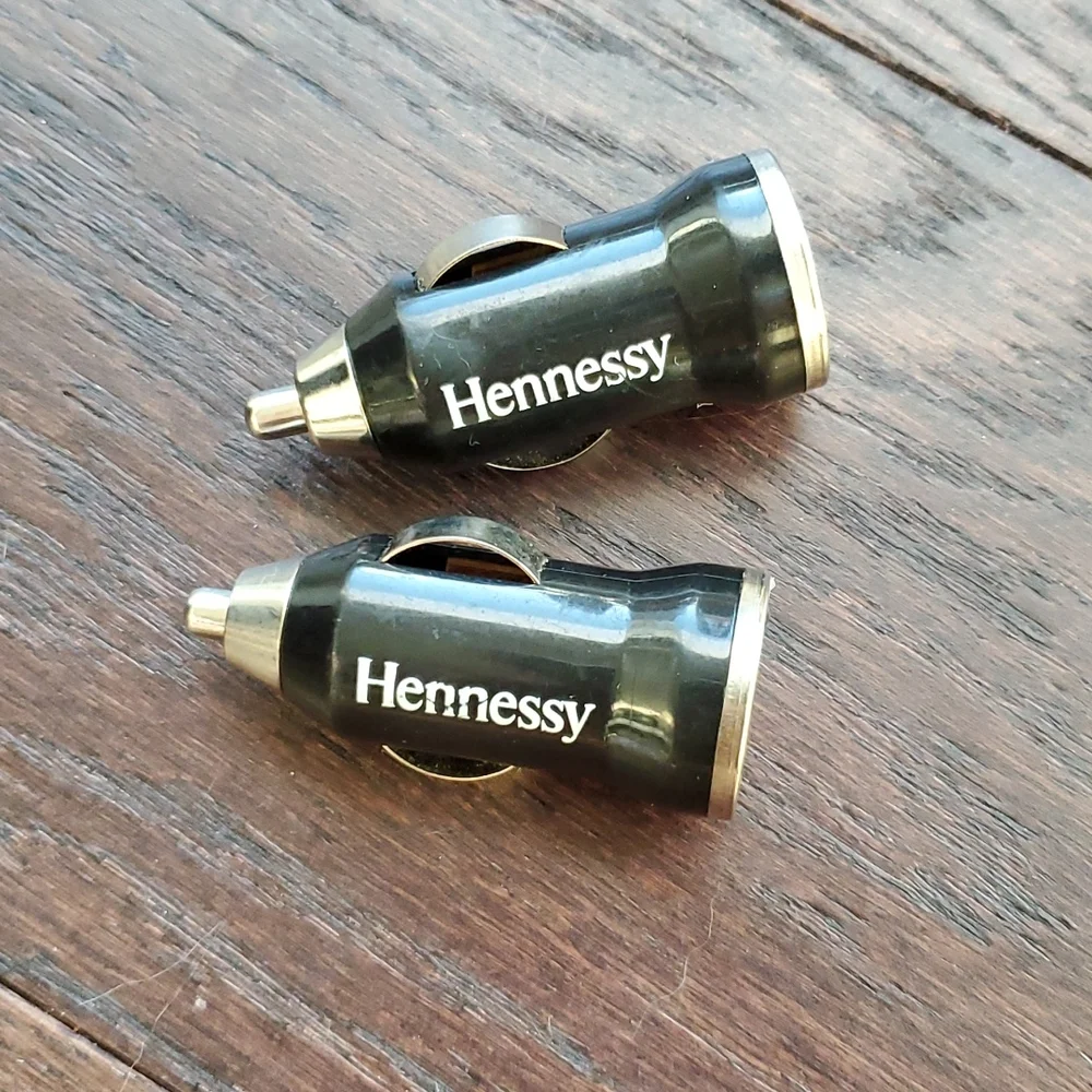 Hennessy USB car plug
